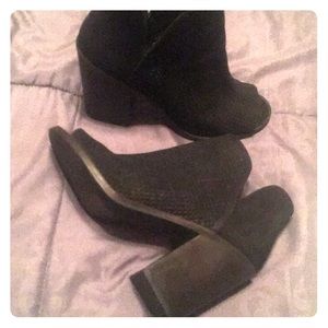 Steve Madden boots , black